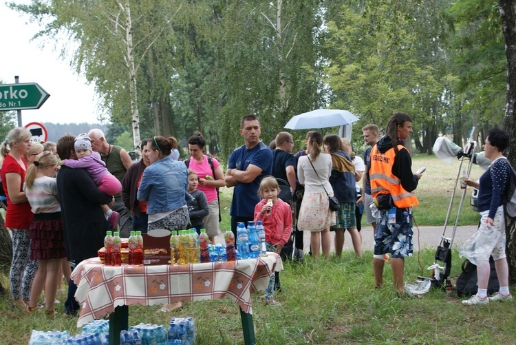 Pielgrzymi z Warmii w drodze na Jasną Górę