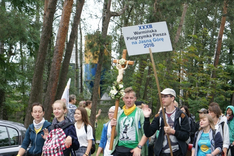 Pielgrzymi z Warmii w drodze na Jasną Górę