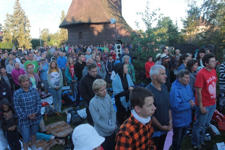 Wschód słońca i Eucharystia