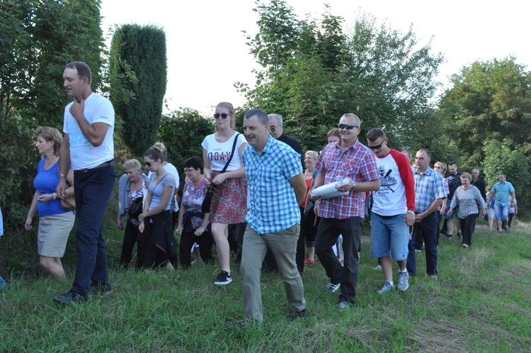 Różaniec trzeźwych w Kamionce Wielkiej