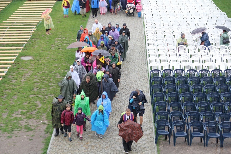 Wejście na Jasną Górę cz. 5