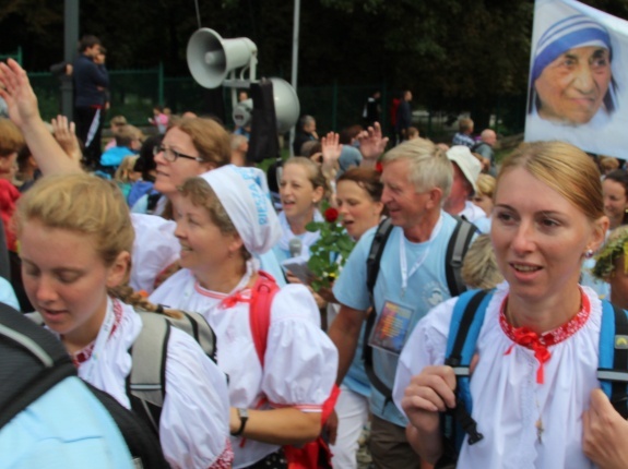 Powitanie 25. Pielgrzymki Diecezji Bielsko-Żywieckiej na Jasnej Górze - grupy hałcnowskie