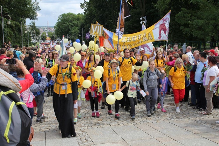 25. Piesza Pielgrzymka Diecezji Bielsko-Żywieckiej - już na Jasnej Górze