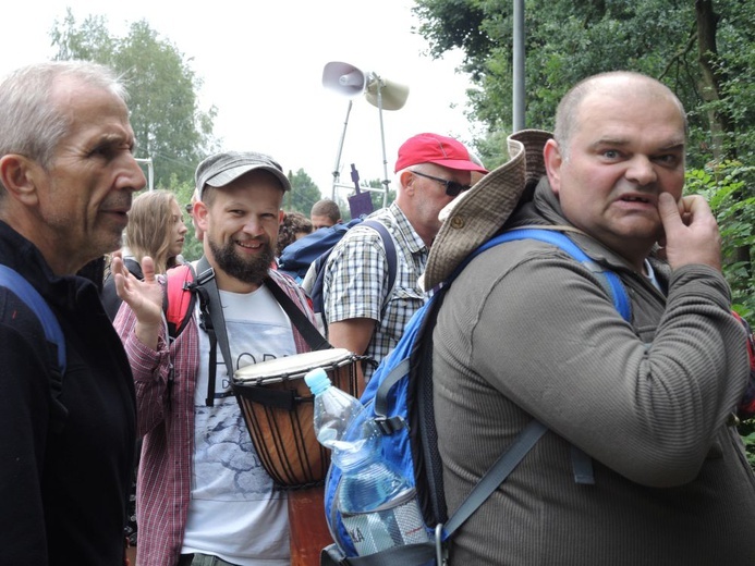 Jasna Góra już niedaleko - ostatni dzień pielgrzymowania