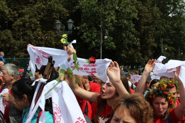 Powitanie 25. Pieszej Pielgrzymki Cieszyńskiej na Jasnej Górze