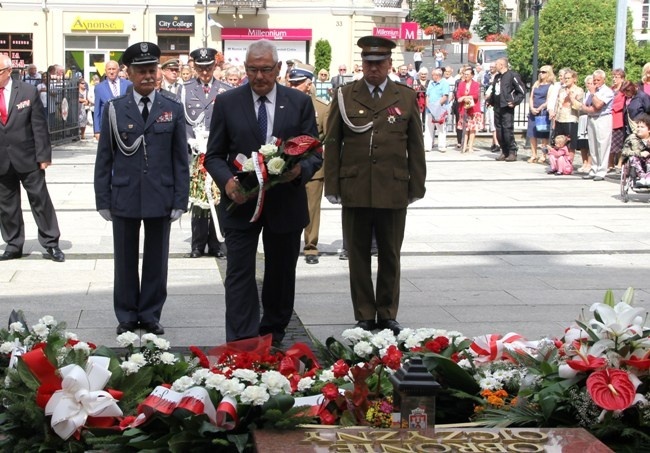 Dziękujemy za waszą służbę