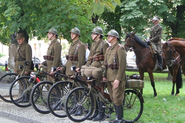 Dziękujemy za waszą służbę