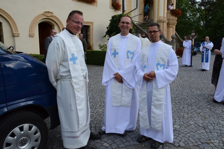 Pielgrzymkowa Eucharystia w Kamieniu Śl.