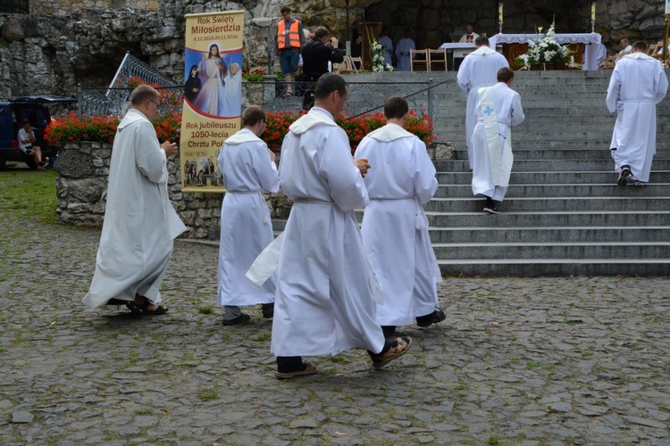 Pielgrzymkowa Eucharystia u św. Anny