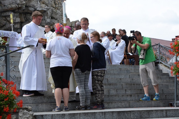 Pielgrzymkowa Eucharystia u św. Anny