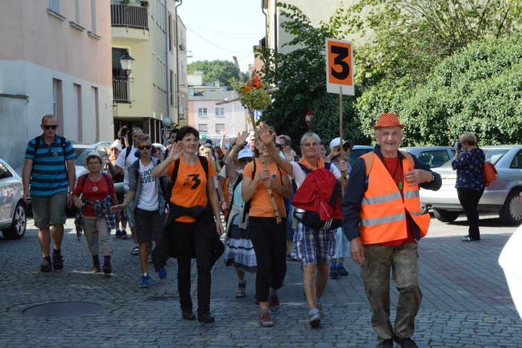 Wejście do Strzelec Opolskich