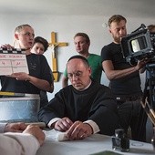 Pierwsze klapsy  na planie filmowym „Dwóch koron”. 