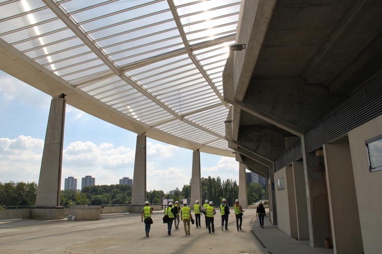 Stadion Śląski rok przed otwarciem