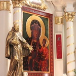 W sanktuarium Jasnogórskiej Matki Kościoła