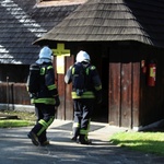 Pożar kościoła w Jawiszowicach - ćwiczenia strażaków