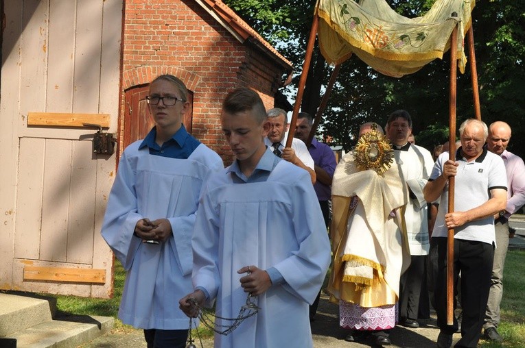 Jubileusz 650-lecia parafii w Uniechowie