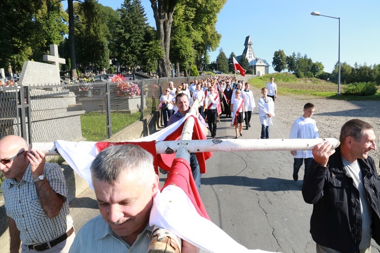 Droga Krzyżowa w Wielogłowach