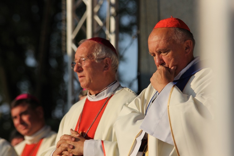 Peregrynacja ikony MB Częstochowskiej w parafii MB Pocieszenia w Żyrardowie