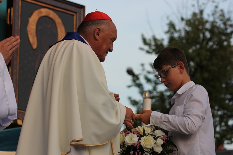 Peregrynacja ikony MB Częstochowskiej w parafii MB Pocieszenia w Żyrardowie