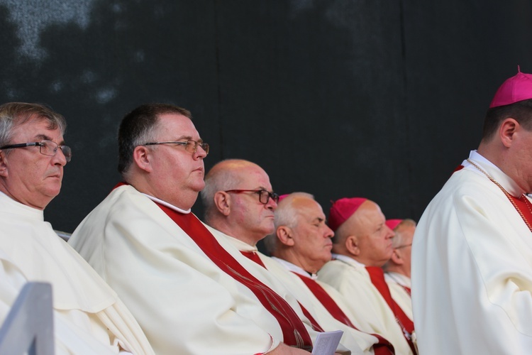 Peregrynacja ikony MB Częstochowskiej w parafii MB Pocieszenia w Żyrardowie