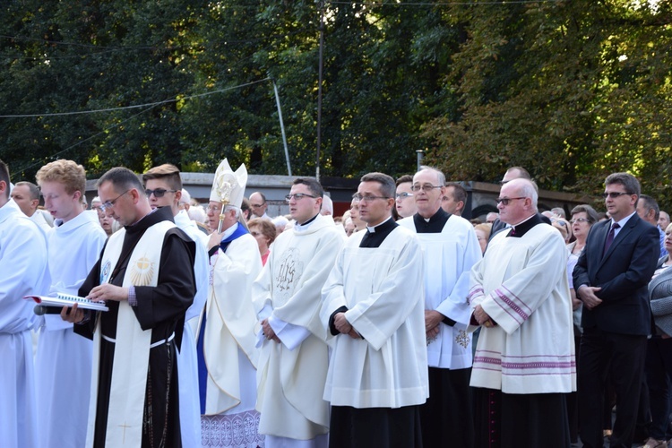 Powitanie ikony MB Częstochowskiej w parafii Wniebowstąpienia Pańskiego w Żyrardowie