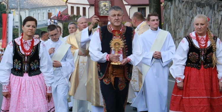 Dziękczynienie w Podegrodziu