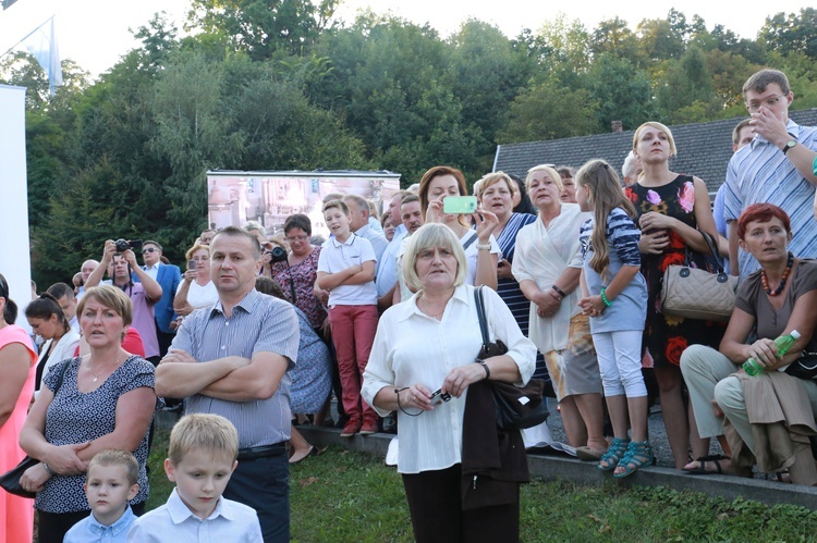 Dziękczynienie w Podegrodziu