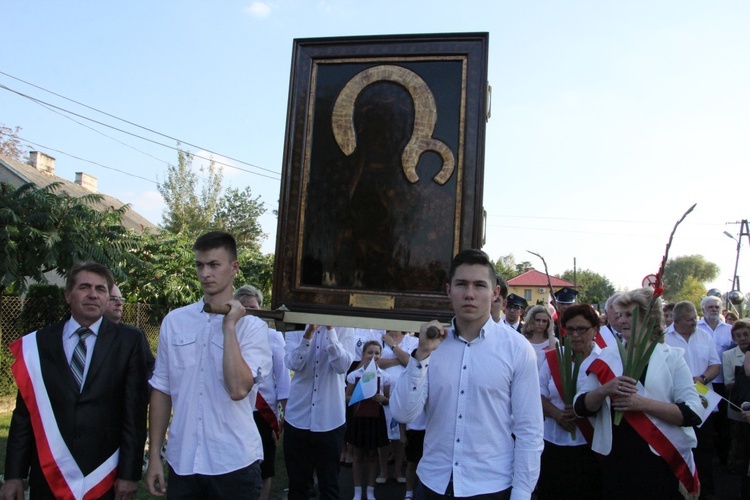 Powitanie ikony MB Częstochowskiej w Baranowie