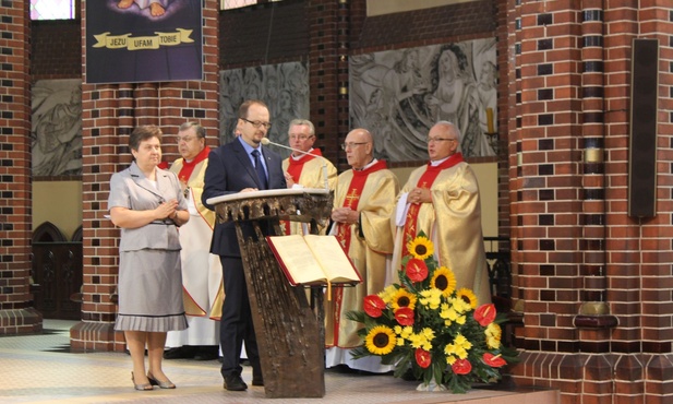 Pozwól, dziękuję, przepraszam - przez lata