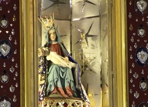 Maryja ukazuje godność kobiet