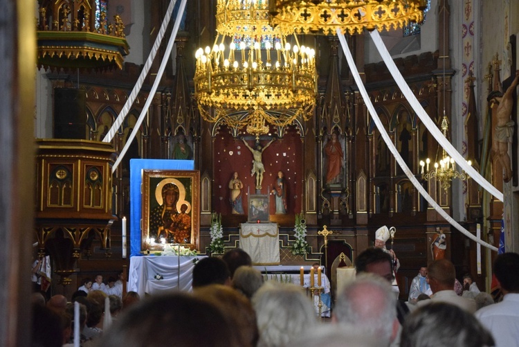 Powitanie ikony MB Częstochowskiej w Wiskitkach