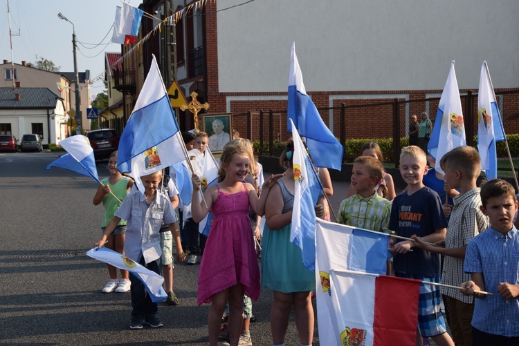 Powitanie ikony MB Częstochowskiej w Wiskitkach