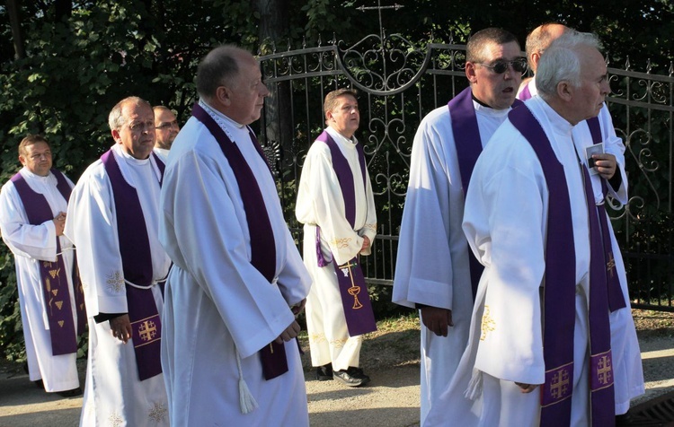 Pogrzeb ks. Józefa Strączka w Porąbce - 12 września 2016 r.