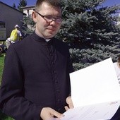 Ks. Michał Michnicki od kilkunastu lat pracuje z Liturgiczną Służbą Ołtarza.