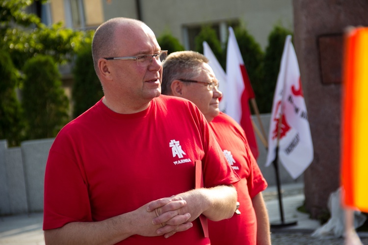 Sztafeta do grobu ks. Popiełuszki