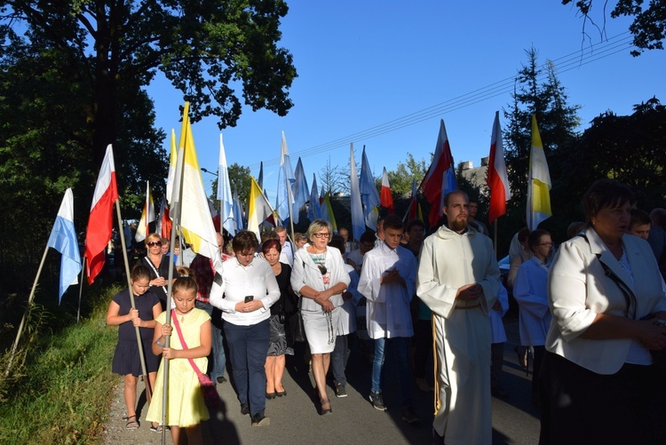 Powitanie ikony MB Częstochowskiej w Jesionce