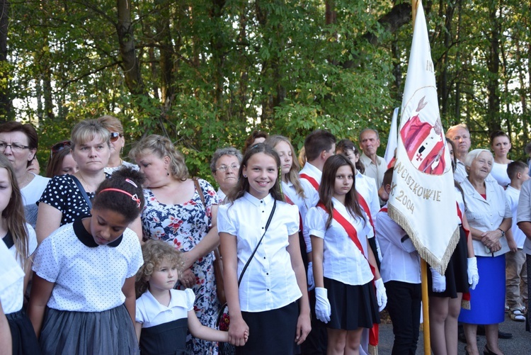 Powitanie ikony MB Częstochowskiej w Jesionce