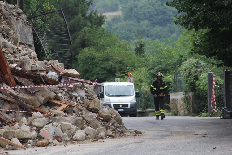 Accumoli po trzęsieniu ziemi