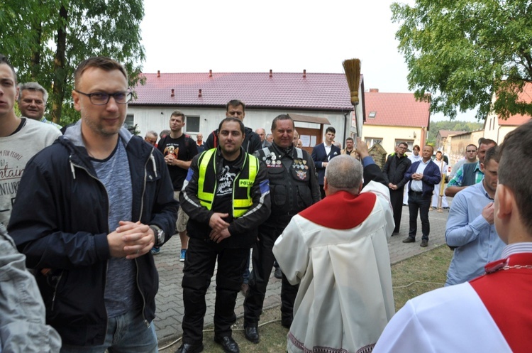 Pielgrzymka Mężczyzn do Międzyrzecza - cz. I