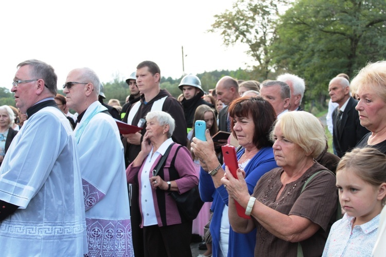 Powitanie ikony MB Częstochowskiej w Korabiewicach