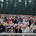 Zakończenie uroczystości odpustowych w Mogile