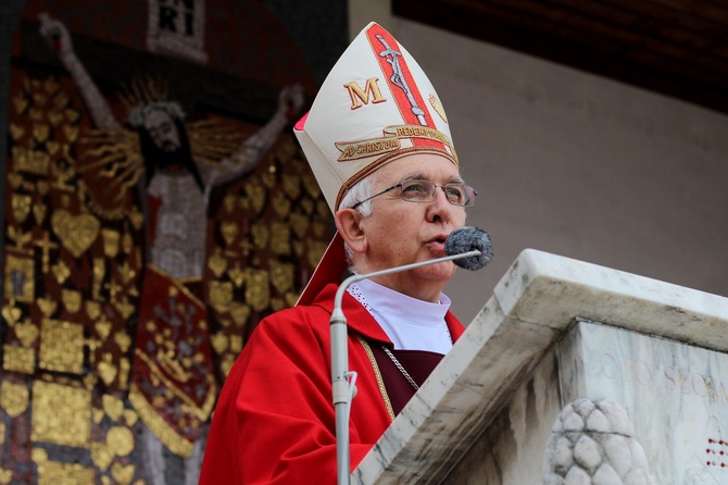 Zakończenie uroczystości odpustowych w Mogile