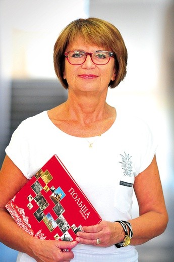 Ewa Fijuth jest wicedyrektorem w III LO im. Unii Lubelskiej w Lublinie.