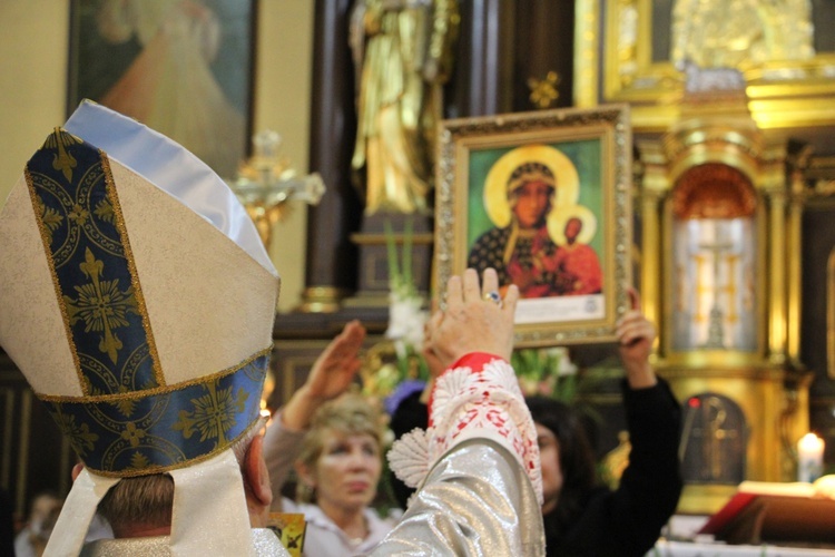 Powitanie ikony MB Częstochowskiej w Chojnacie