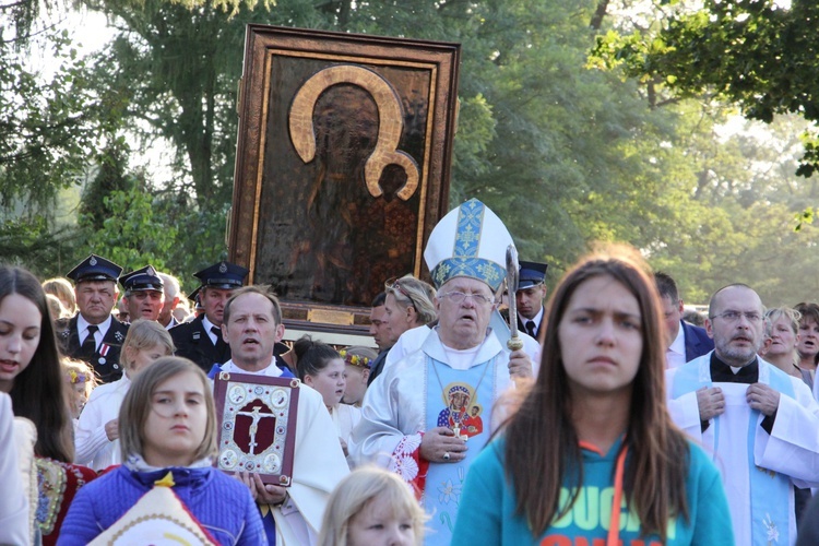 Powitanie ikony MB Częstochowskiej w Chojnacie