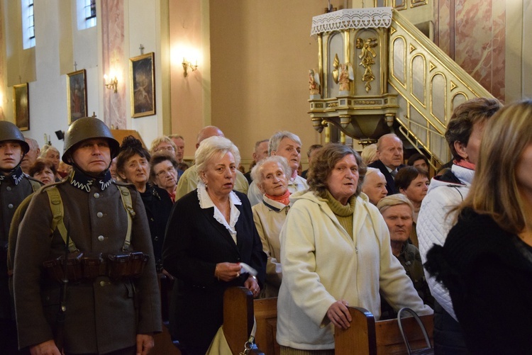 Powitanie ikony MB Częstochowskiej w Mszczonowie