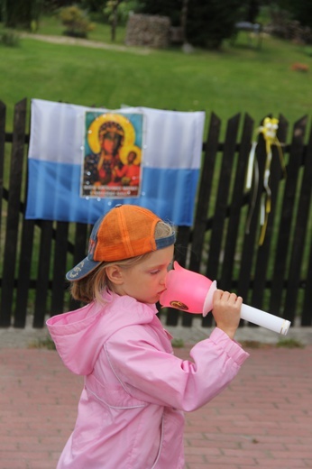 Powitanie ikony MB Częstochowskiej w Radziejowicach