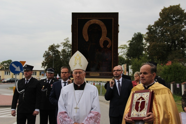 Powitanie ikony MB Częstochowskiej w Radziejowicach