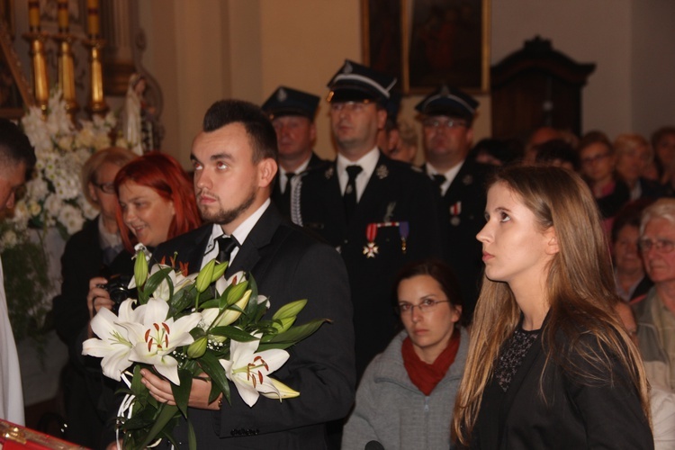 Powitanie ikony MB Częstochowskiej w Radziejowicach