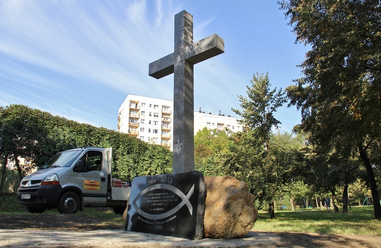 Nowy krzyż w Mysłowicach